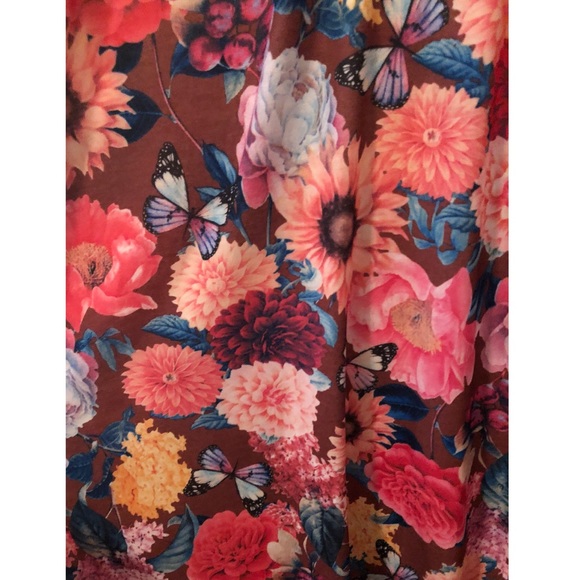 🦄Unicorn LuLaRoe Butterflies & Flowers Maxi NWT🦄 - Picture 4 of 4
